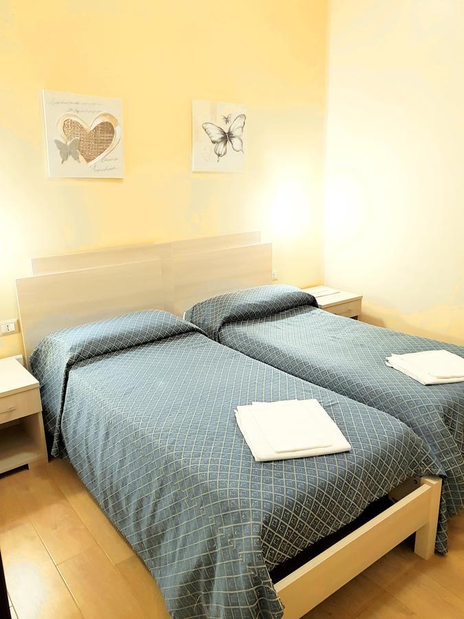 Hotel Il Quadrifoglio Torre del Greco Bagian luar foto